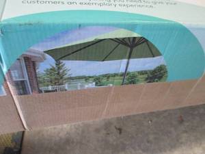lot 200 image: Rectangular Umbrella open box...
