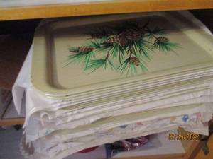 Contents in cupboard including a bl...
