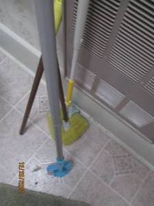 Items in cupboard including 10 lot...