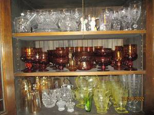 Lot of Ambercrystal glass glasses...