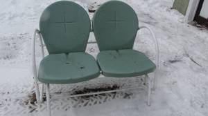 5pc Outdoor Metal Patio Set with (3...