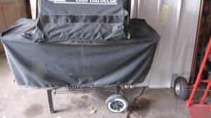 Weber gas Grill with propane tank...