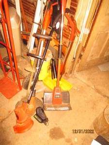 Electric Toro power shovel, electri...