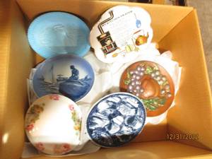 Box of Decorative Plates See Photo...