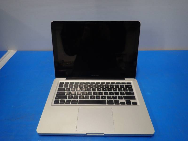 Apple&nbspMacBookPro8,1 A1278 MD313LLA &nbspINTEL(R) CORE(TM) I5-2435M CPU  2.40GHZ  4GB DDR3 RAM  500GB SSD  13.0 screen with 1024 x 768 resolution  Includes IOS
