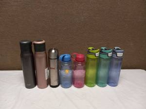REUSABLE WATER BOTTLES