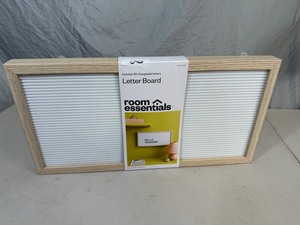 lot 28 image: New Message Board with LettersNumbers