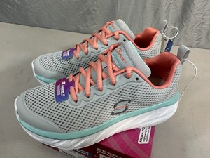lot 47 image: New Skechers Sport Premium Cushion Shoes Size 5