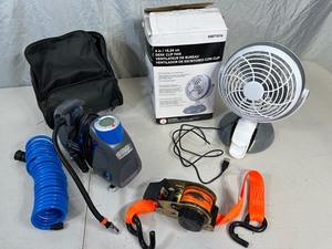 lot 82 image: USB Fan, Air Pump, Etc