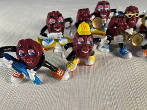 original California Raisins 11-piece musician group
