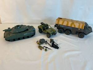 3 vintage Hasbro GI Joe vehicles w extra accessories