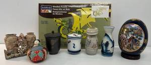 lot 12 image: Large Group Of Vintage Asian Items Including