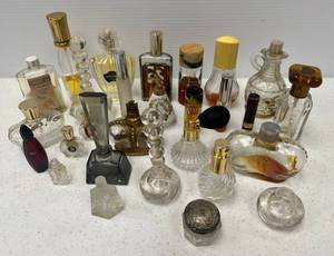 lot 57 image: Group Of Vintage Perfumes And Bottles