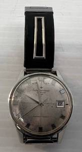 lot 75 image: Vintage Seiko Sportsmatic Calendar 820 Mens Watch Diashock 17 Jewels (Works Great)