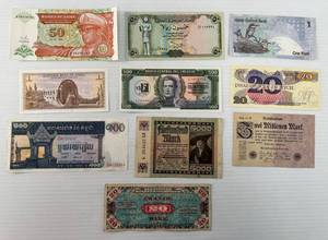lot 82 image: Group Of Misc. Foreign Currency