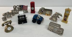 lot 108 image: Group Of Vintage Miniature Figural Clocks