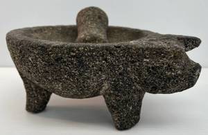 lot 118 image: Mexican Molcajete Pitzotl Lava Rock, Motar And Pestle Made Of Volcanic Rock 8 12 OD 6 34 ID
