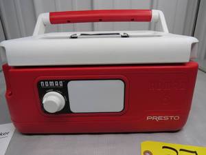 Presto Nomad Traveling Slow Cooker 7.4 x 12.5 x 15.9, Red Unused