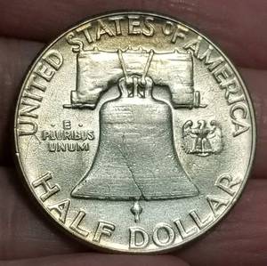 1954 FRANKLIN HALF DOLLAR IN HIGHER GRADE