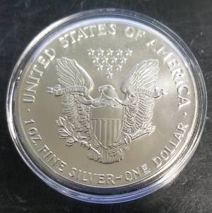 1987 AMERICAN SILVER EAGLE 1 TROY OZ .999 FINE SILVER IN AIRTITE