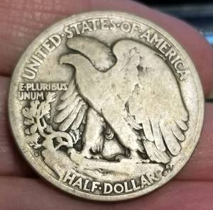 1921-D WALKING LIBERTY HALF DOLLAR KEY DATE COIN