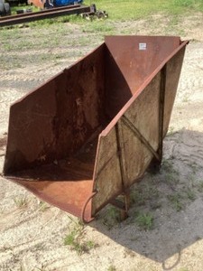 lot 72 image: Steele railroad dump cart