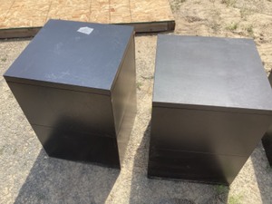 lot 98 image: Metal 2 drawer file cabinet (2)