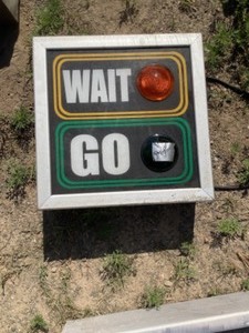 lot 28 image: Lighted Wait Go Car Wash Sign