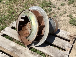 lot 47 image: Blower motor