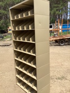 lot 135 image: Cabinet w40 Compartments