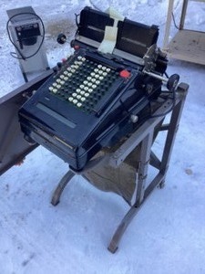 lot 79 image: Motorized Adding Machine
