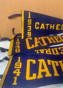 lot 28 image: 1939 Catherdral Felt Flags