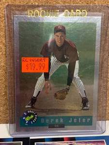 lot 52 image: Baseball Cards