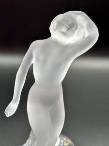 lot 15 image: Pair of Lalique Frosted Nude Danseur Figurines