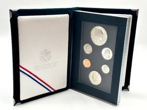 lot 38 image: 1990 United States Eisenhower Centennial Coin Proof Set