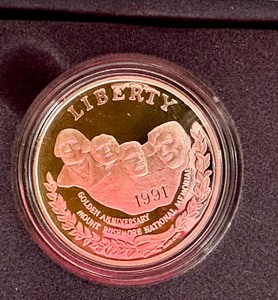 lot 80 image: United States Mount Rushmore 1991 Anniversary Coin Proof Set