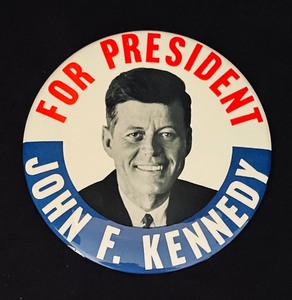 lot 122 image: Vintage John F Kennedy Presidential Pinbacks