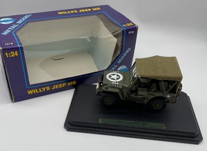 lot 142 image: Gonio Willys Jeep MB 124 Scale Metal Model
