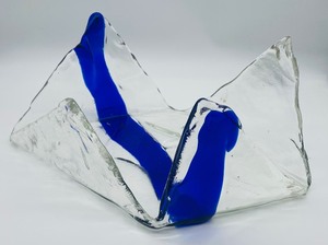 lot 167 image: Exquisite Art Glass Abstract Sculpture