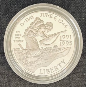 lot 179 image: United States Mint World War II 50th Anniversary Coin