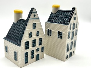 lot 243 image: Two Delft KLM Houses - Delft #35 KLM House and Delft #37 KLM House