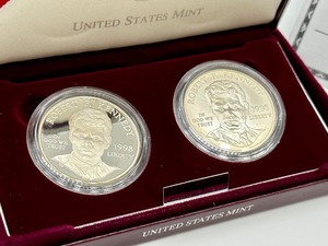 lot 233 image: (2) 1998 Robert F Kennedy Proof Silver Dollars