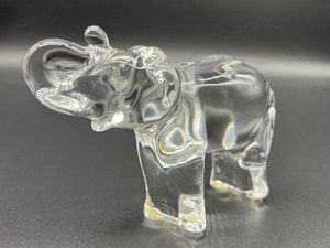 lot 345 image: Baccarat Elephant Figurine