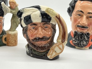 lot 340 image: Five Vintage Petite Royal Doulton Character Mugs