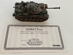 lot 315 image: Collectible Corgi M484 3T Tank - Scale 150
