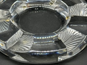 lot 396 image: Lalique Crystal Cuba Ashtray