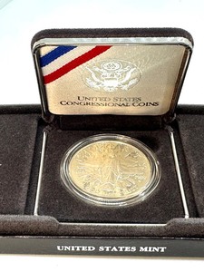 lot 397 image: United States Congressional 1989 Silver Dollar Proof Coin
