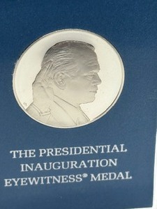 lot 426 image: Franklin Mint Sterling Gerald Ford 1974 Presidential Inaugural Eyewitness Medal