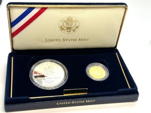lot 416 image: United States Salt Lake 2002 Winter Games Commemorative Two Coin Set with $5 Dollar Gold Coin
