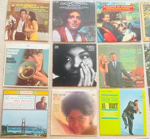 lot 447 image: Remarkable Record Grouping includes Helen Reddy, Andy Williams, Doris Day, Casablanca & More